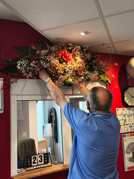 Atelier-floral-Foyer-logement-Laurence-Lacombe